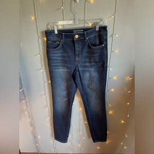 Women’s Jeans